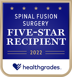 Recipiente de cinco estrellas de cirugía de fusión espinal de Healthgrades 2022